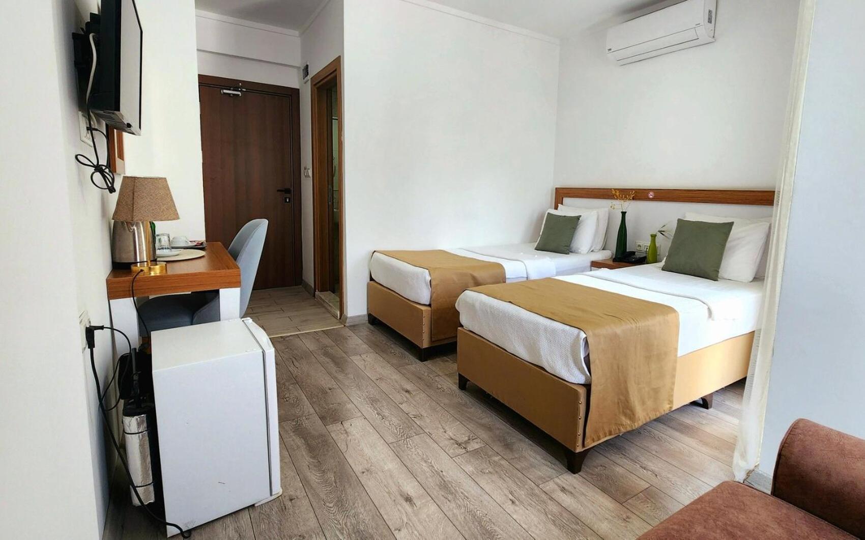 Standart İki Yataklı Oda
